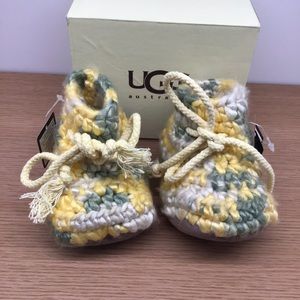 Infant UGG Crochet bootie